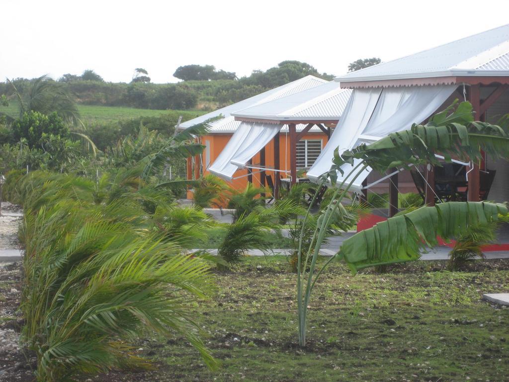 Village De L'anse-a-l'eau Ferienhaus *